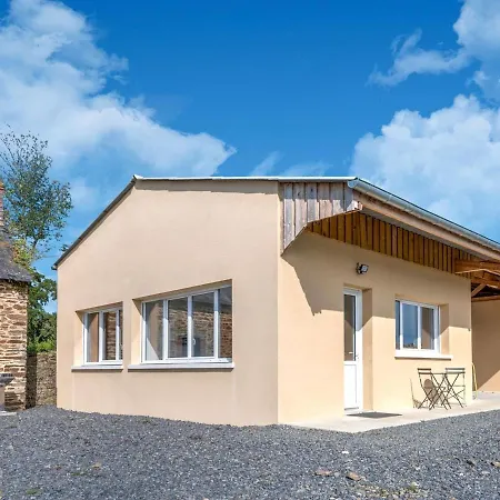 Feriehus Spacious Farmhouse In With Garden Lison